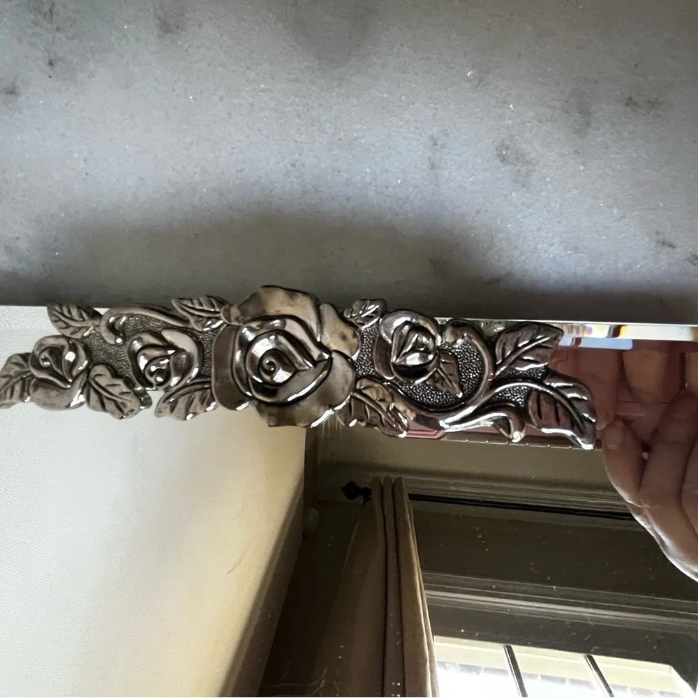 Elegant Silver Floral Mirror vanity tray